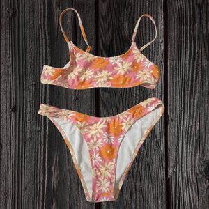Retro Floral Bikini Set – Size Small – Cute & Comfy!